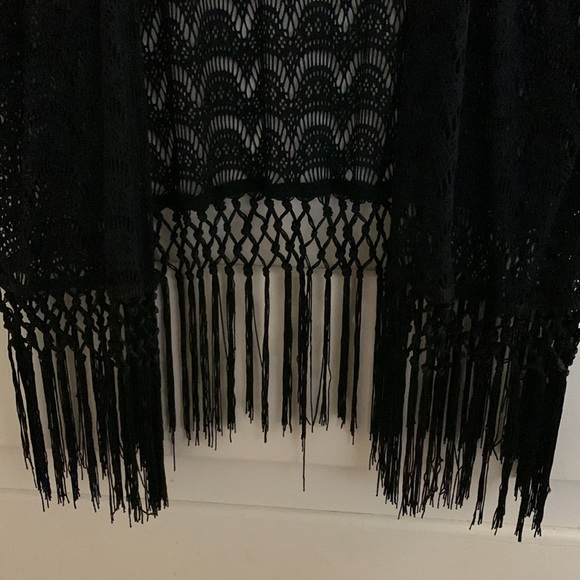 La Blanca swimsuit black fringe crochet open cover up size S/M - Picture 7 of 7